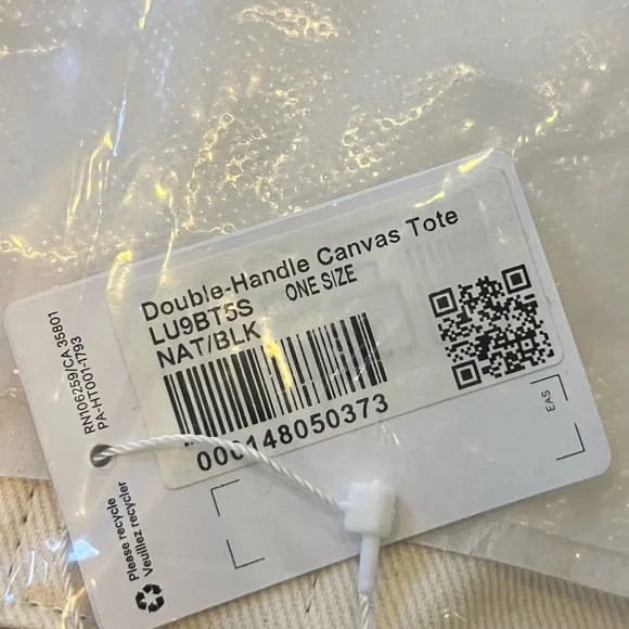 NWT Lululemon double handle canvas tote - Picture 4 of 4